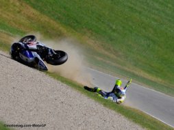 MotoGP : Valentino Rossi se fracture tibia et (...)