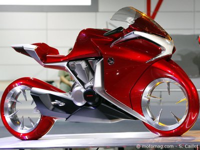 Honda V4 Concept : fluidité des lignes