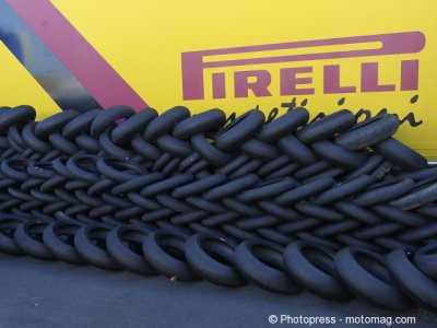 Bien ordonné, Pirelli entasse les pneus usés...