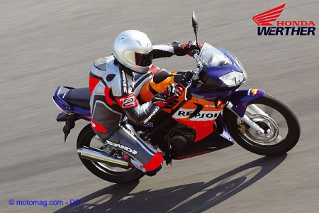 Honda CBR 125 R : course