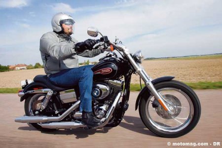 Harley-Davidson 1584 Dyna Low Rider : born to be wild