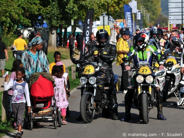 Moto Tour 2011, Jour 1 : Denis Bouan impose le (...)