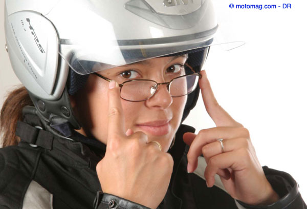 Les lunettes optimales pour les motards et les conducteurs de voitures  décapotables