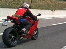Nouveauté 2012 : la Ducati 1199 une nouvelle fois « (...)