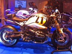 Mode : BMW promotionne les motos vintage à Paris