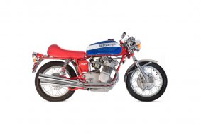 Des motos de légende vendues aux enchères à Stafford (...)