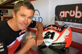 WSBK : Troy Bayliss est de retour sur Ducati (...)
