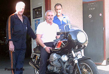 Moto Tour 2004 : Guzzi bella !
