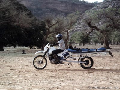 Gazelles du Pays Dogon : évolution de la moto ambulance