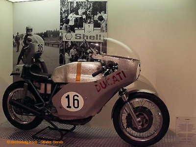 Italie motoland : la Ducati 750SS de Paul Smart
