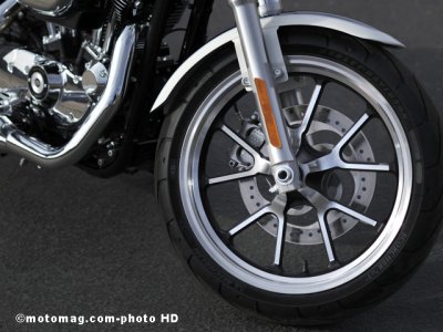 Harley SuperLow 1200T : joli design