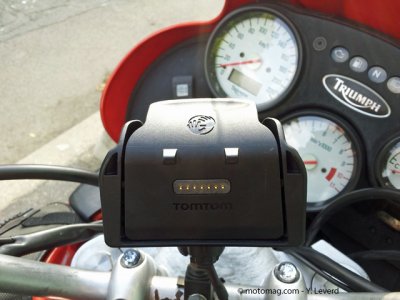 Match GPS moto : gaffe aux supports gloutons