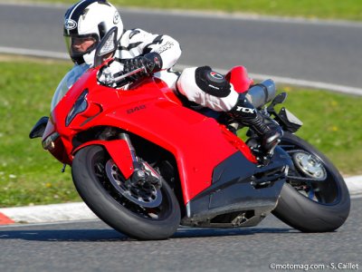 Ducati 848 Evo : elle aime la piste !