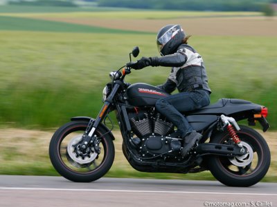 Essai Harley XR 1200 X : position roadster