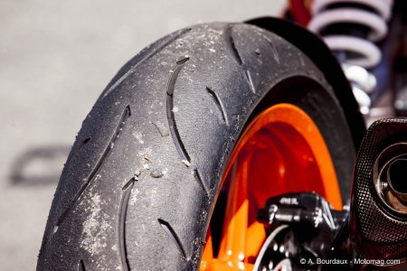 KTM 390 Duke Cup : pneumatiques