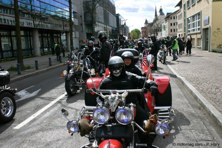 Entre 150 et 200 motards manifestent pour la première fois dans les rues de Montbéliard