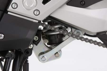 Honda X-ADV : amortisseur arrière sur biellette